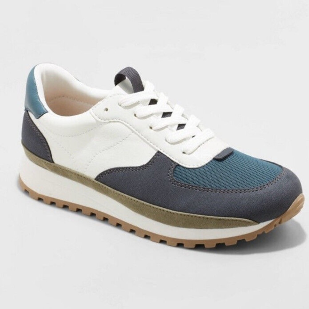 UNIVERSAL THREAD-  Womens Maria Sneakers White & Blue Memory Foam Size 5 - NWT